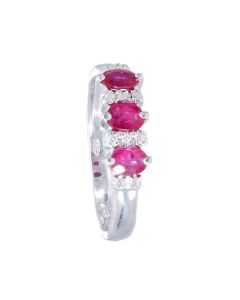 Anillo 3 Rubíes 0.69 Ctes y Diamantes