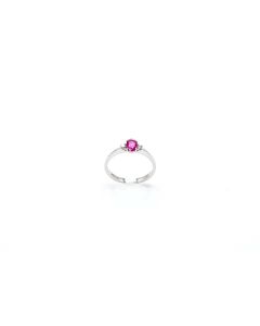 Anillo rubí y dos diamantes