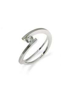 Anillo solitario con diamante certificado de 0,30 ctes